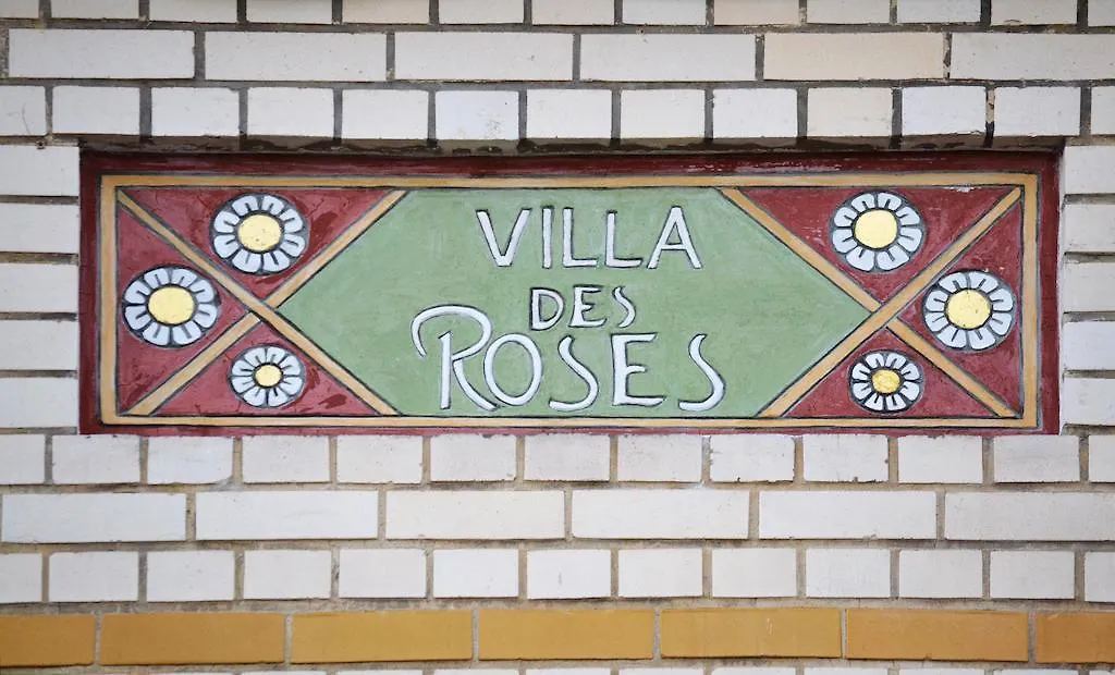 Villa Des Roses Voltaire Brüssel Frühstückspension